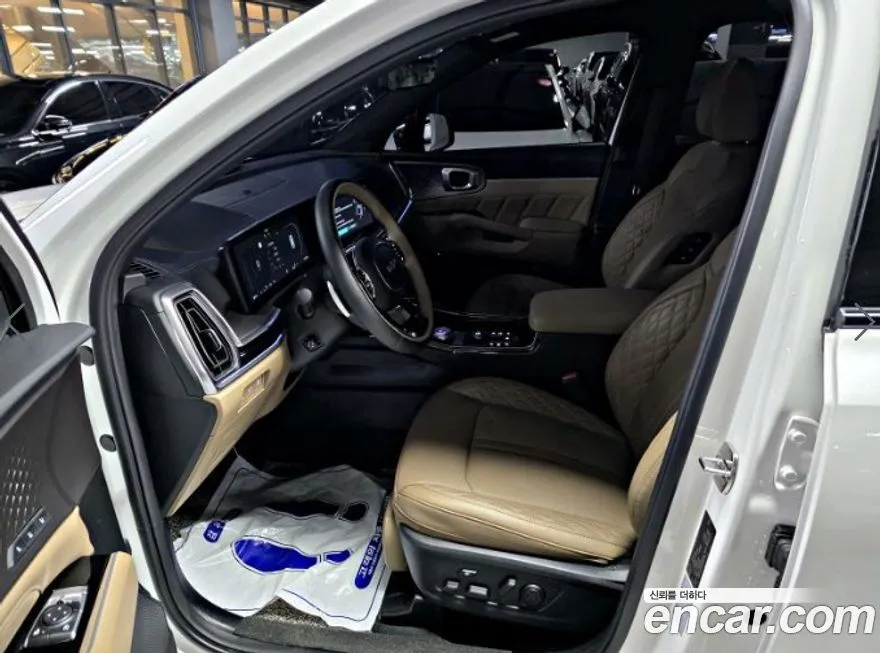 Kia Sorento — фото 6