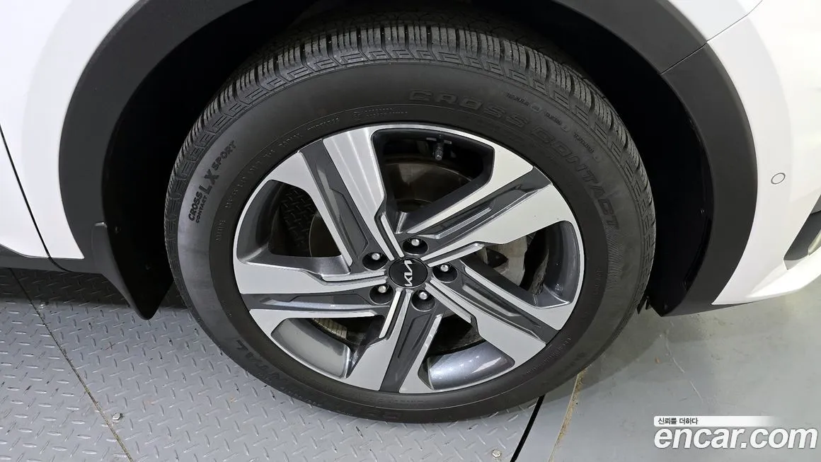 Kia Sorento — фото 5