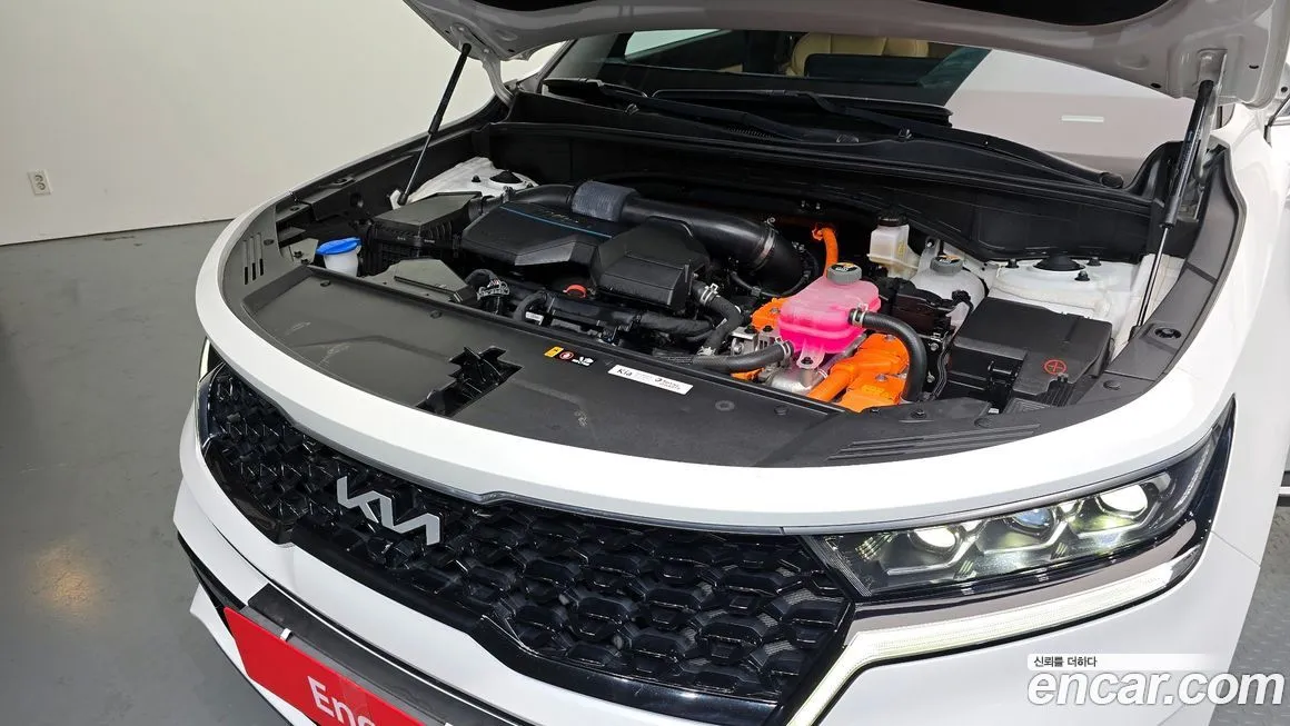Kia Sorento — фото 6