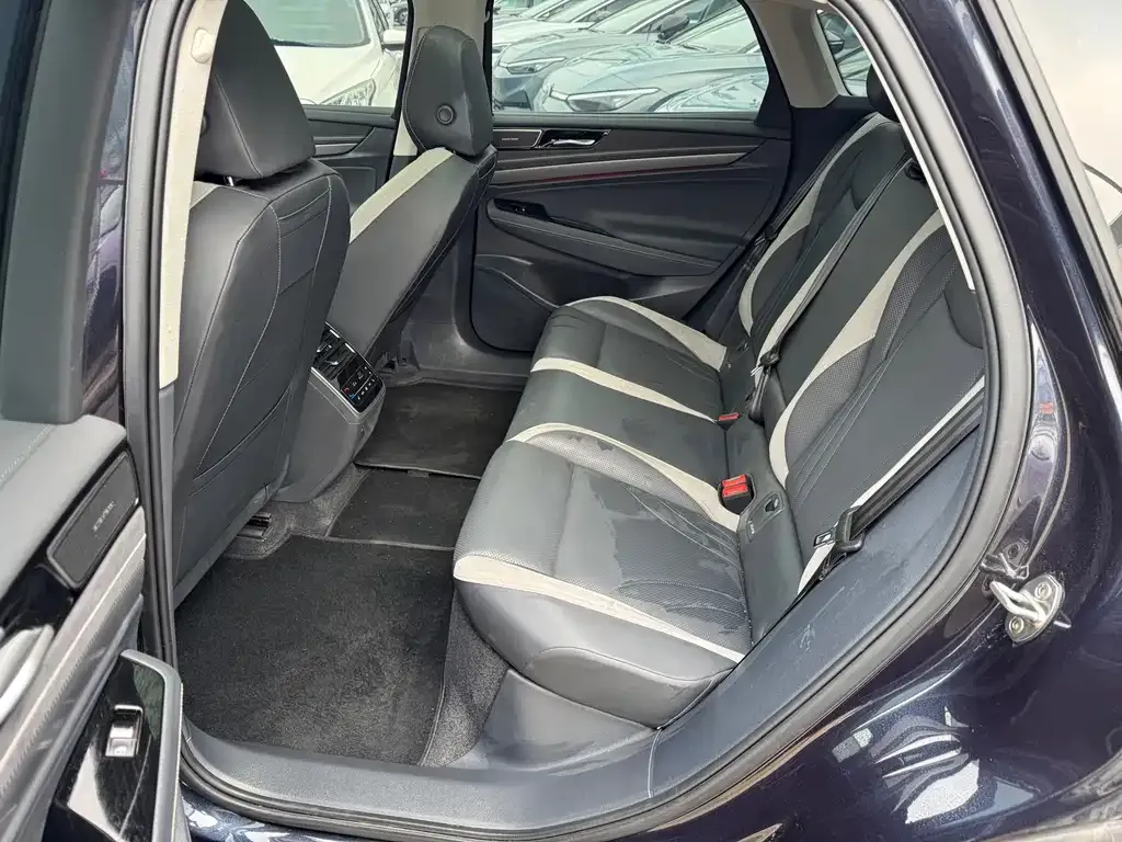 Volkswagen ID.7 VIZZION 2024 из CN, фото 8