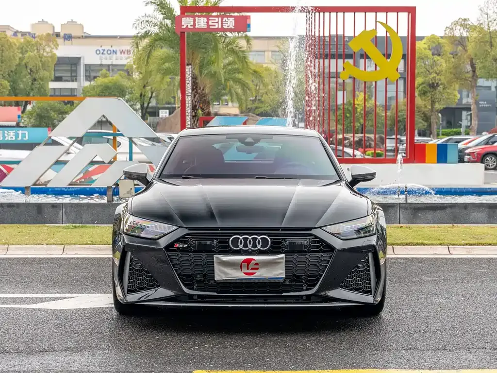 Audi RS 7 — фото 6