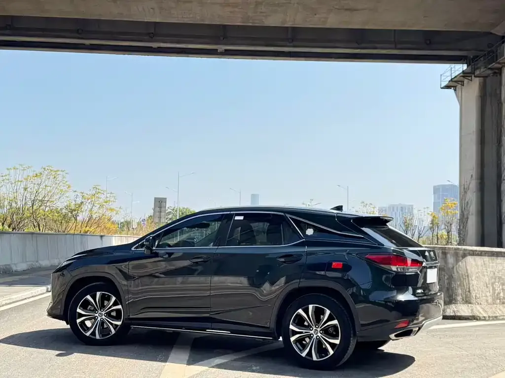 Lexus RX — фото 3