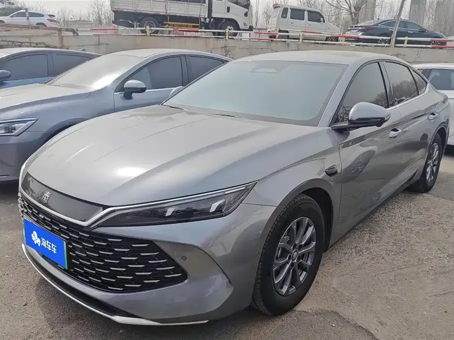 BYD Qin L — фото 1