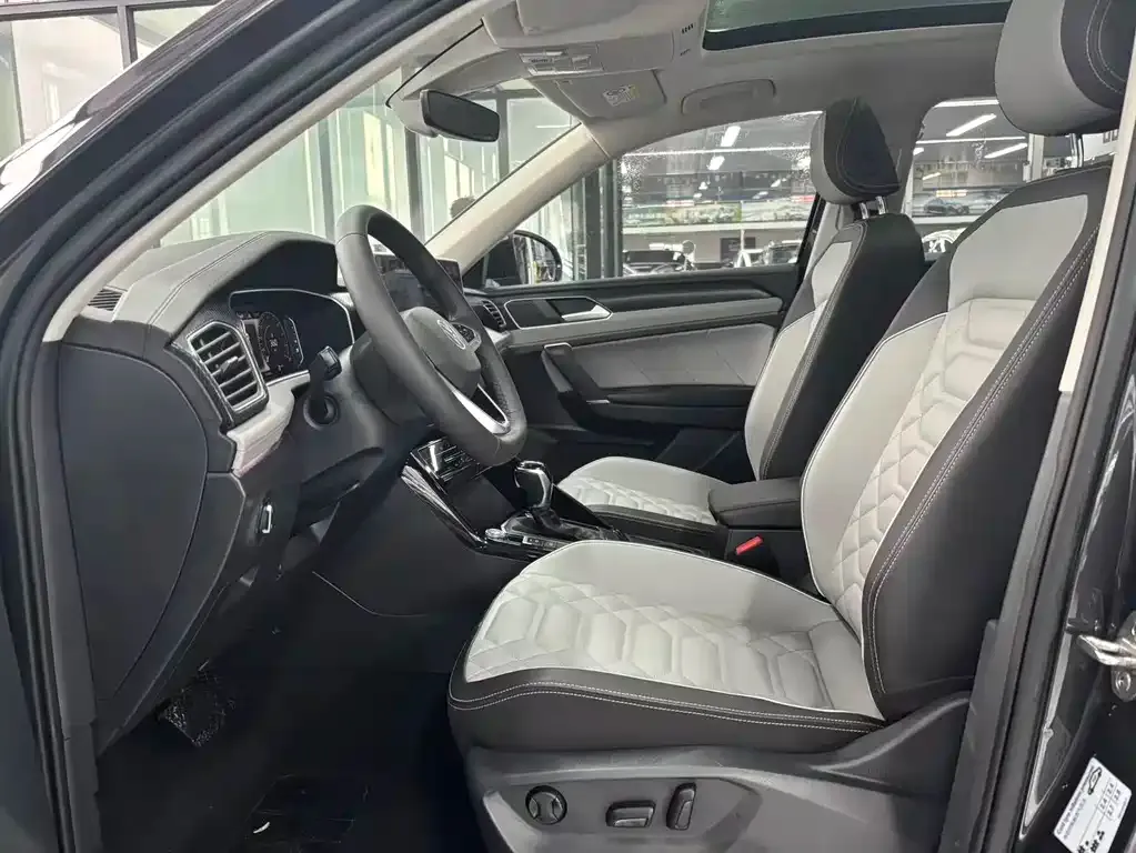 Volkswagen Tayron 2022 из CN, фото 4