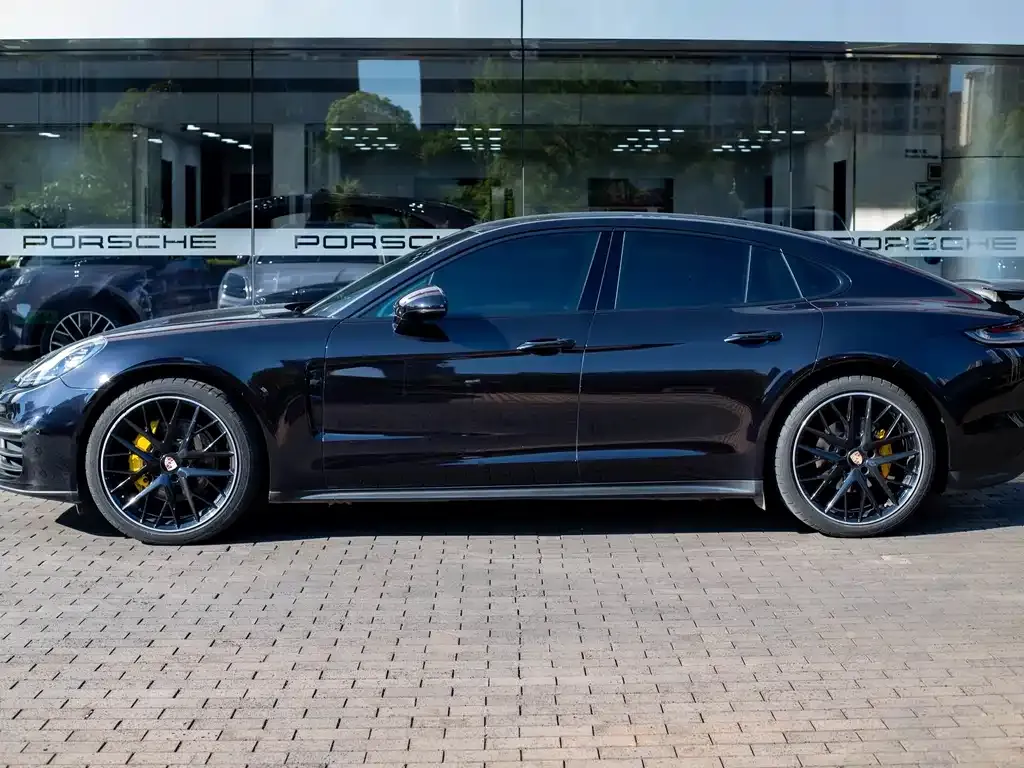 Porsche Panamera — фото 2