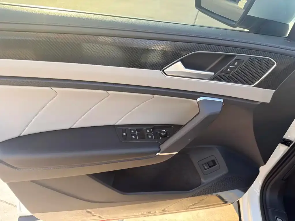 Volkswagen Tayron 2022 из CN, фото 4