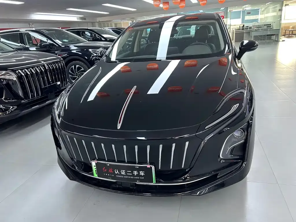 Hongqi E-QM5 — фото 2