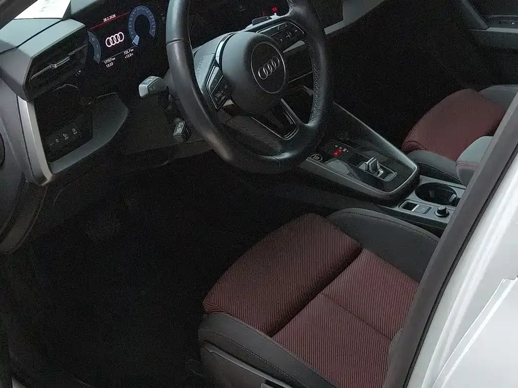 Audi A3 — фото 3