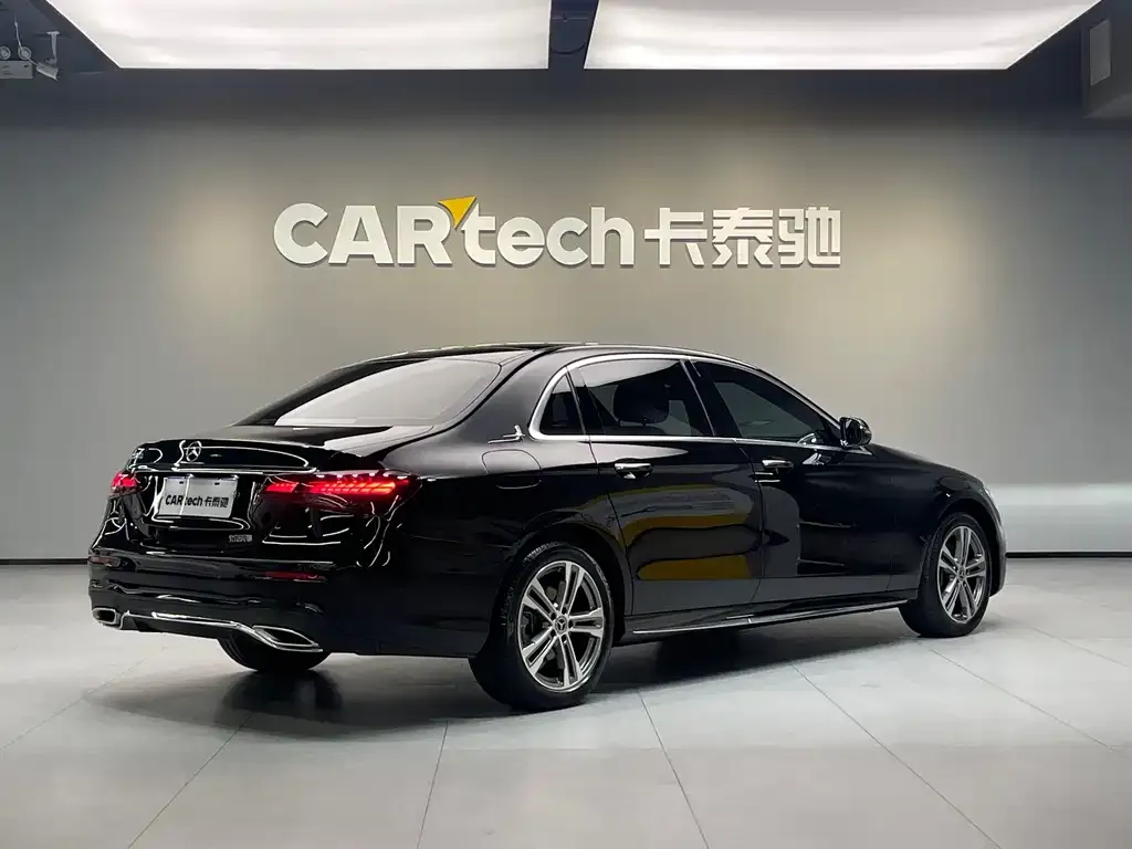 Mercedes-Benz E-Class 2023 из CN, фото 4