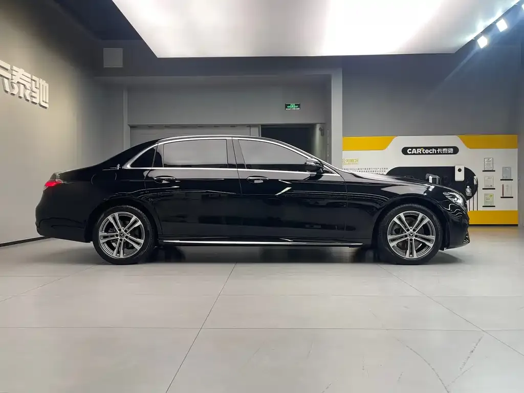 Mercedes-Benz E-Class 2023 из CN, фото 5