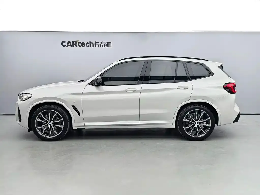 BMW X3 2024 из CN, фото 2