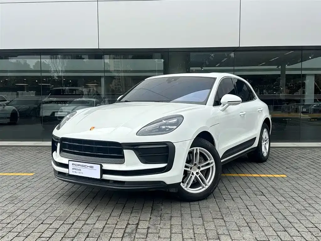 Porsche Macan — фото 1