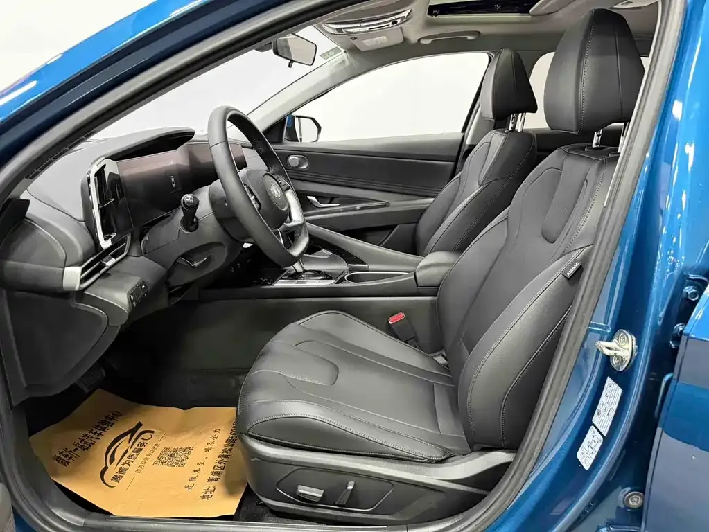 Hyundai Elantra 2021 из CN, фото 5