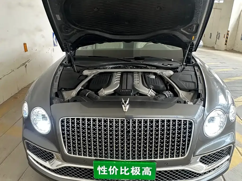 Bentley Flying Spur 2022 из CN, фото 7