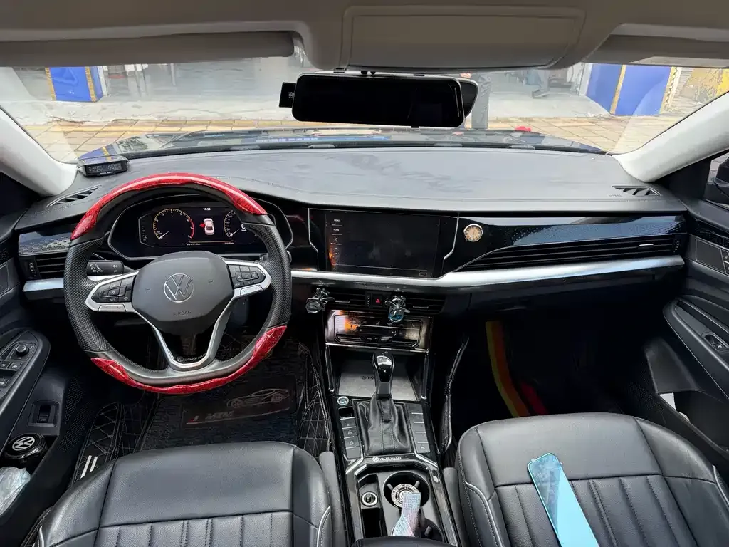 Volkswagen Passat — фото 4