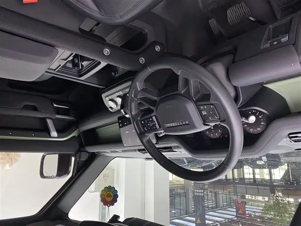 Land Rover Defender 2023 из CN, фото 4