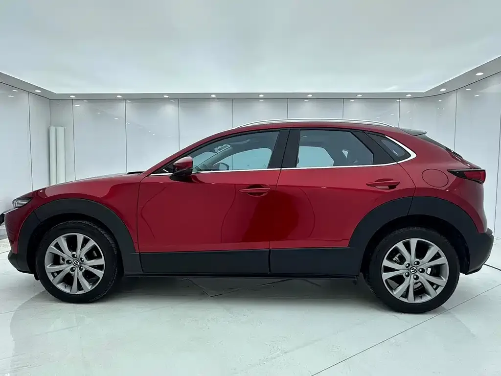 Mazda CX-30 2021 из CN, фото 5