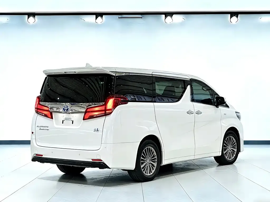 Toyota Alphard 2021 из CN, фото 4