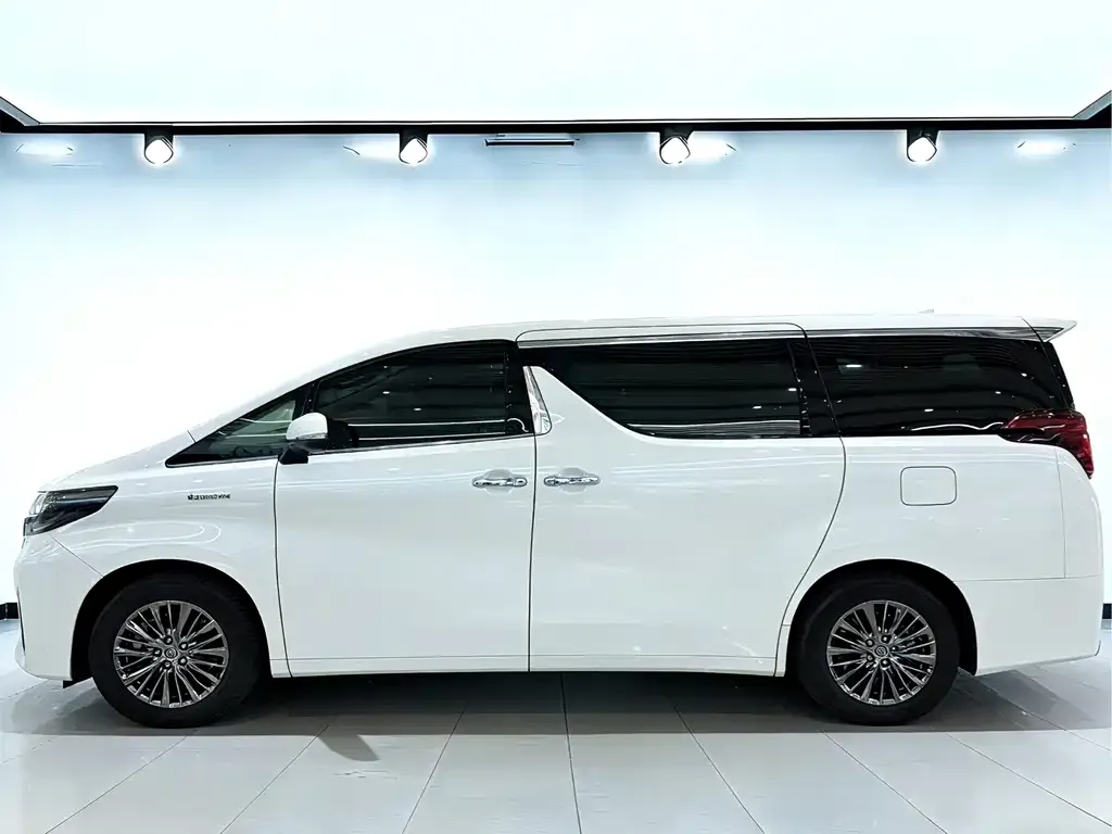 Toyota Alphard 2021 из CN, фото 10