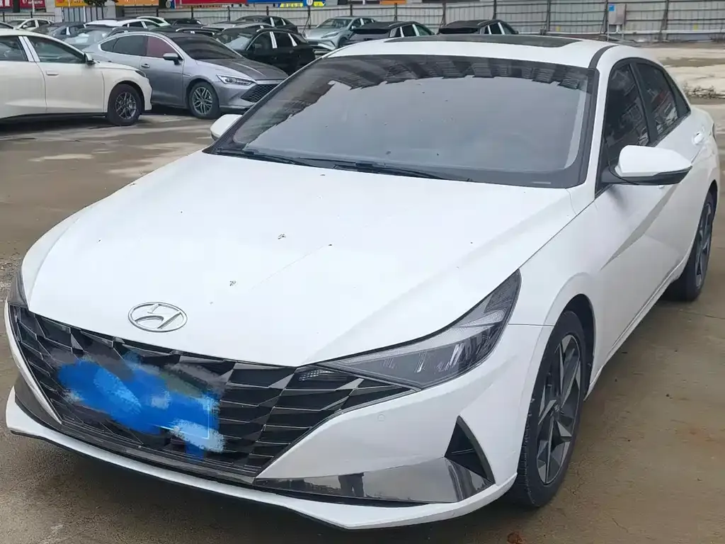 Hyundai Elantra 2022 из CN, фото 2