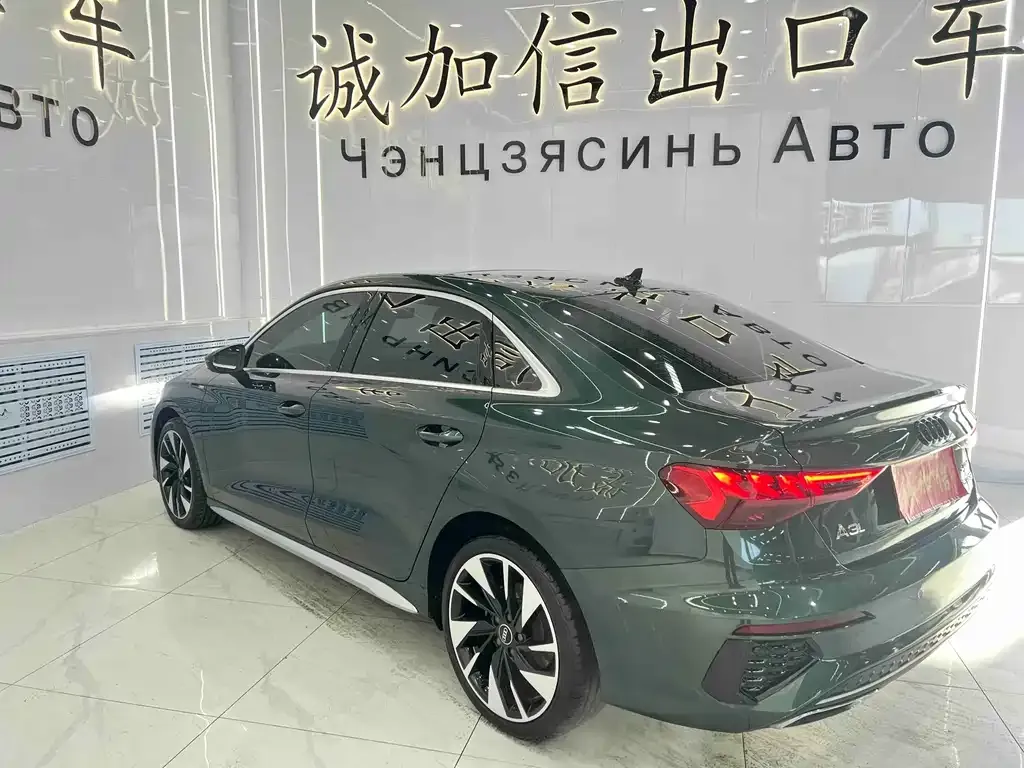 Audi A3 2023 из CN, фото 10