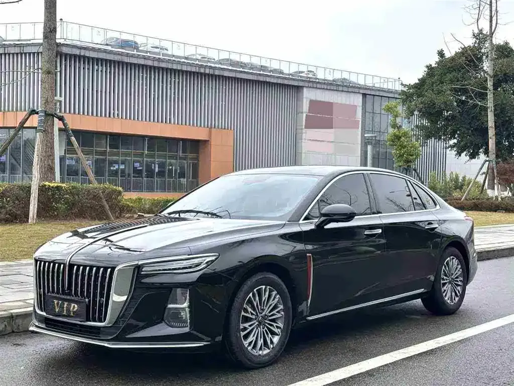 Hongqi H5 — фото 1