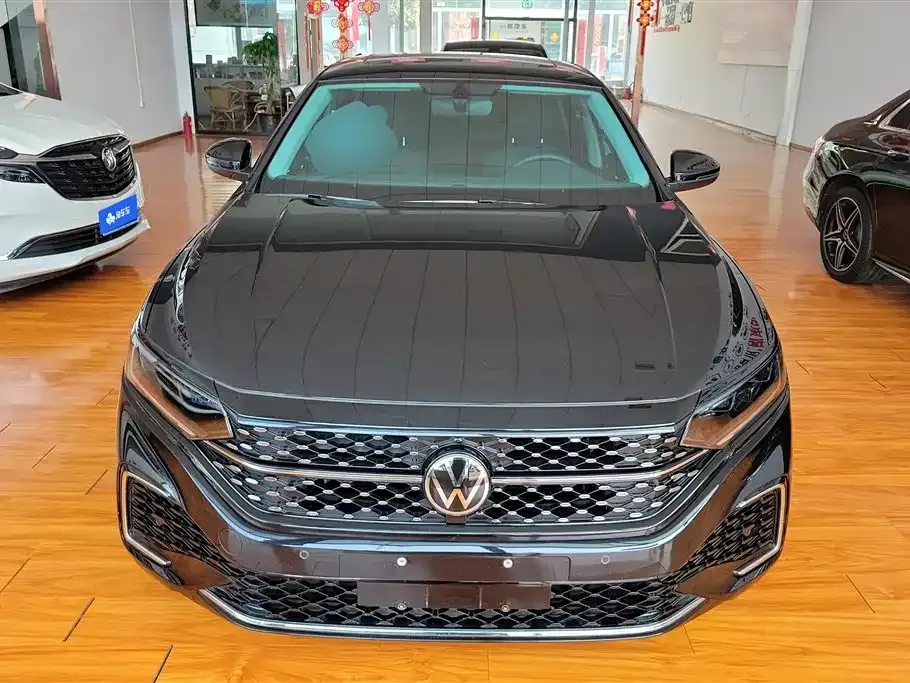 Volkswagen Passat — фото 4