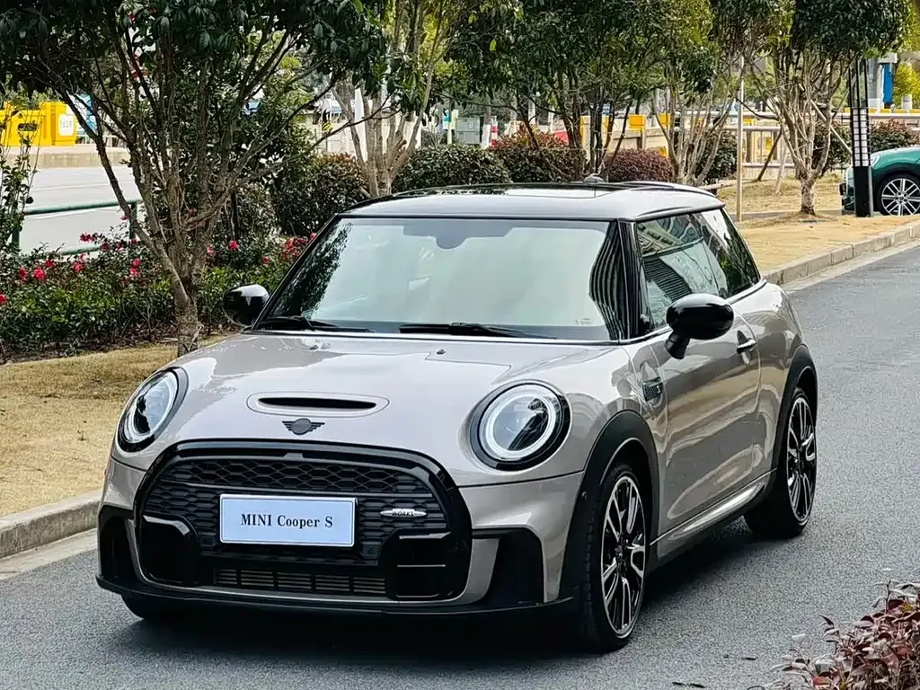 MINI Cooper (3-door) 2021 из CN, фото 1