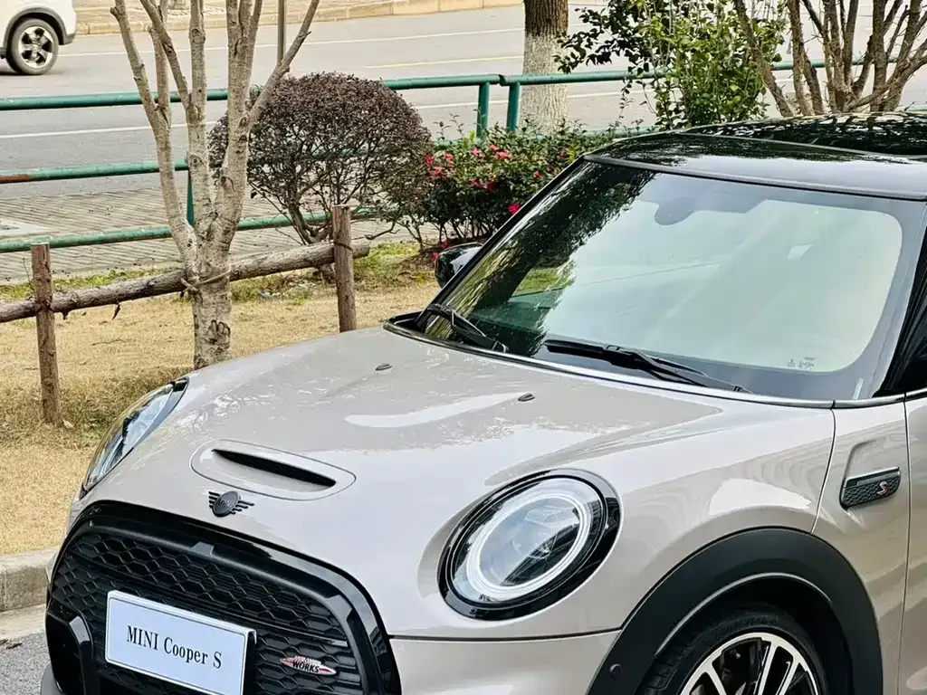 MINI Cooper (3-door) 2021 из CN, фото 9