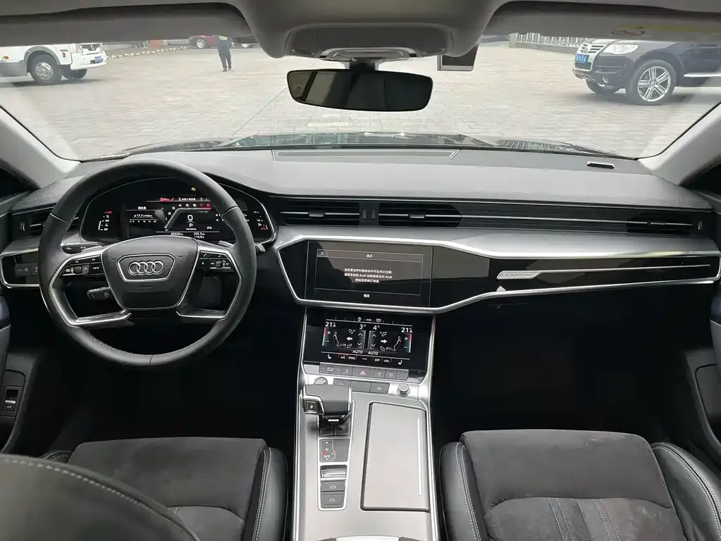 Audi A7L 2022 из CN, фото 9