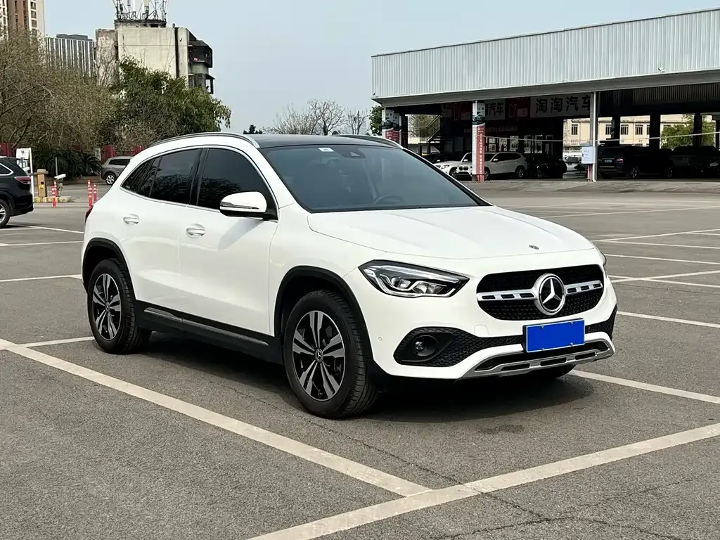 Mercedes-Benz GLA — фото 5