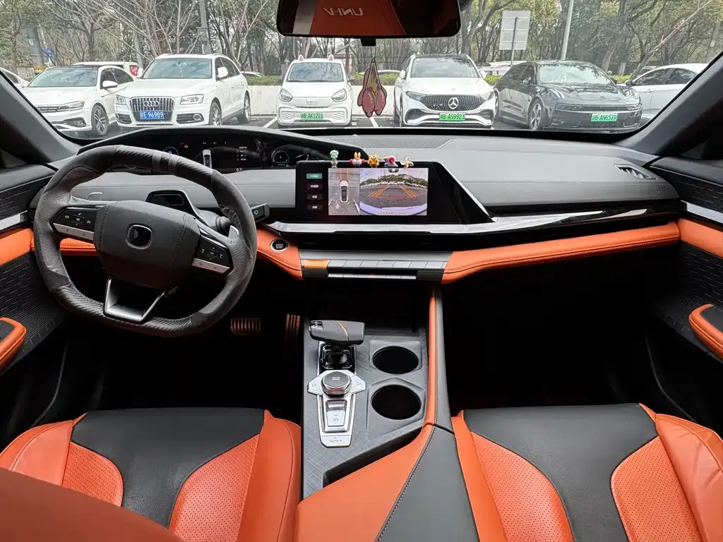 Changan UNI-V 2023 из CN, фото 7