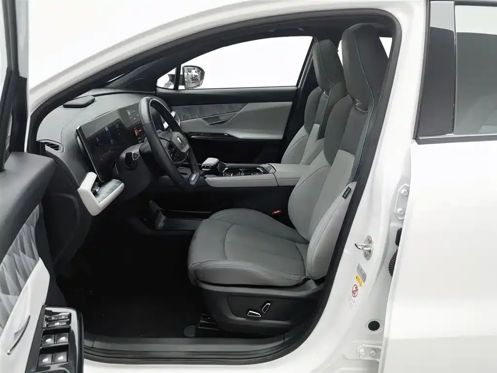 Changan UNI-T 2024 из CN, фото 5