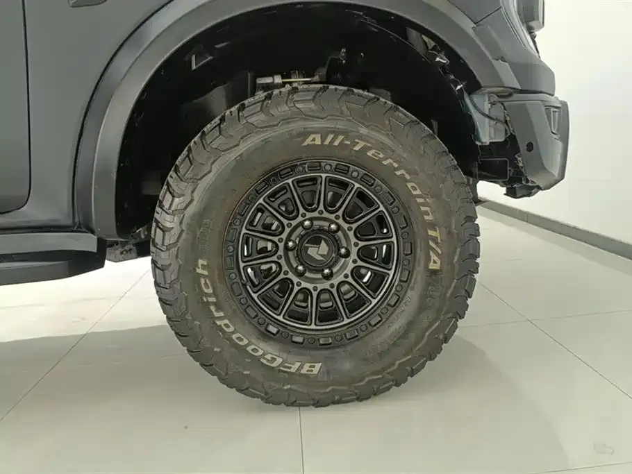 Ford Ranger 2024 из CN, фото 4