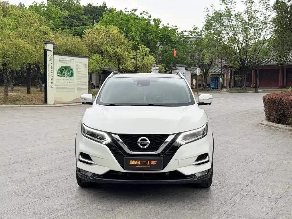 Nissan Qashqai — фото 6