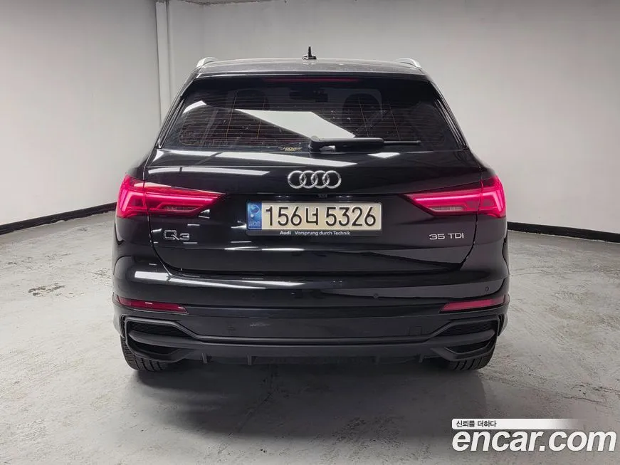 Audi Q3 — фото 10