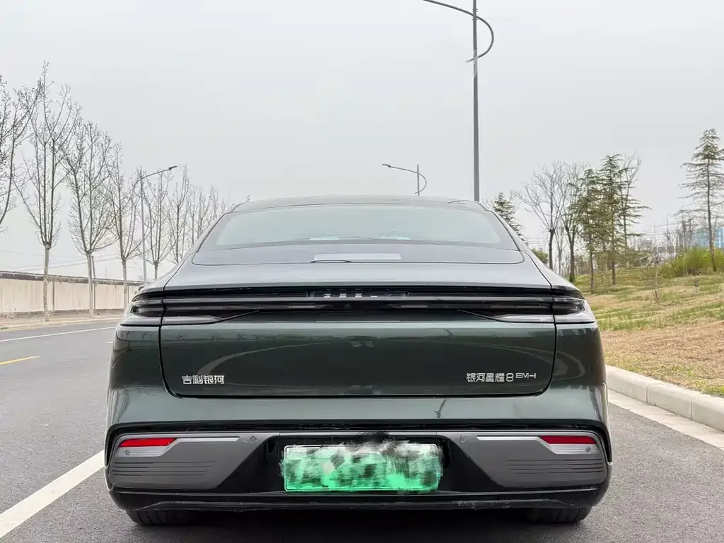 Geely Galaxy Xingyao 8 2025 из CN, фото 7