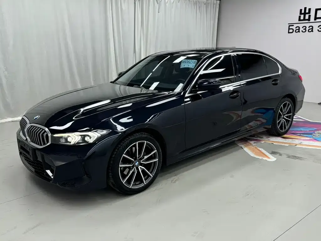 BMW 3 Series 2022 из CN, фото 1