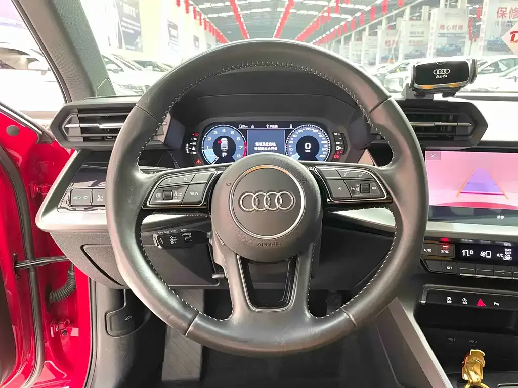 Audi A3 — фото 9