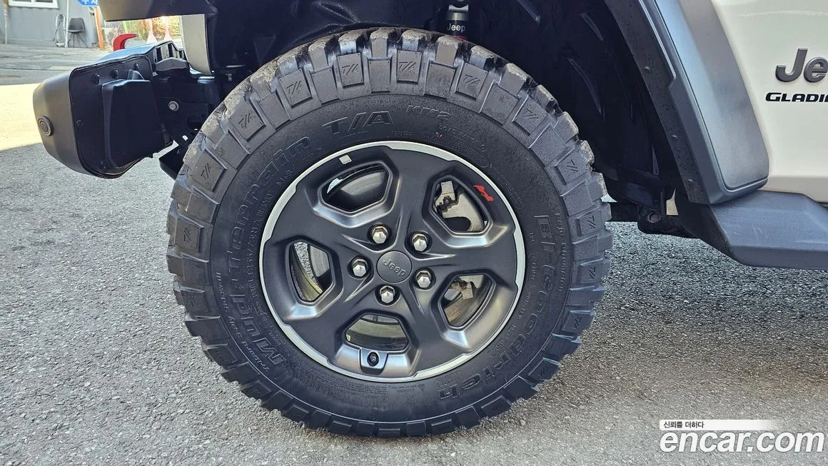 Jeep Gladiator 2021 из KR, фото 10