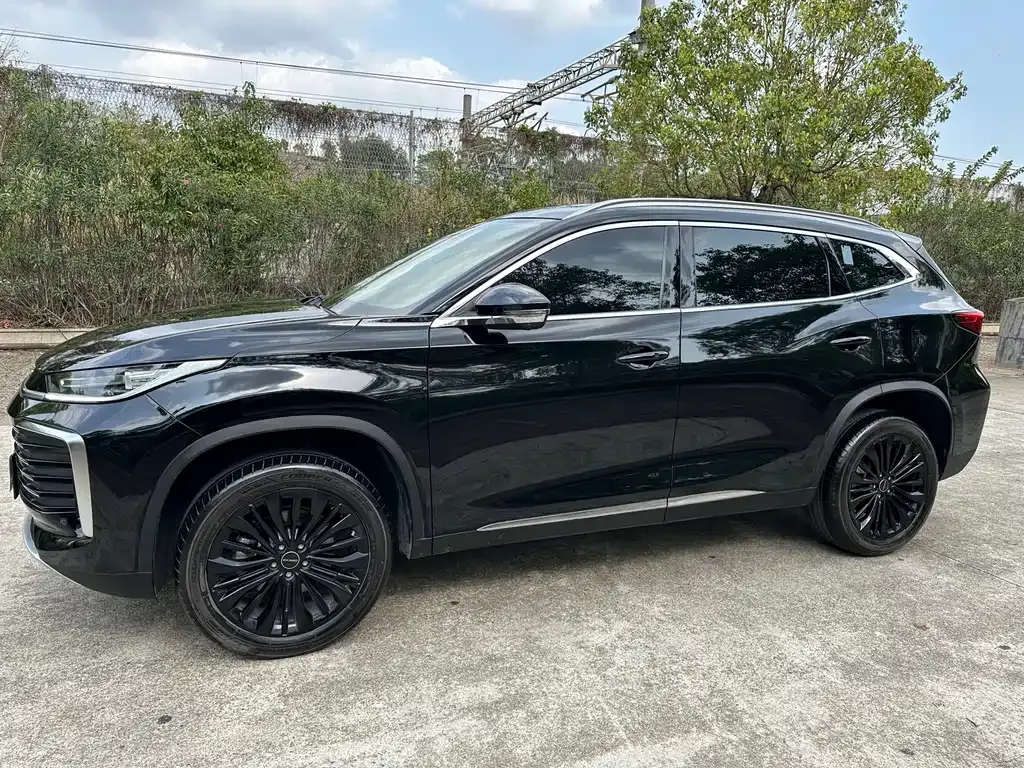 Exeed Lingyun 2023 из CN, фото 10