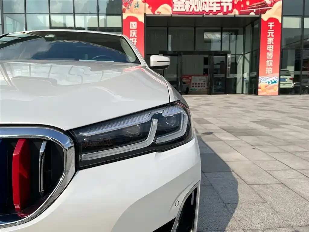 BMW 5 Series — фото 2