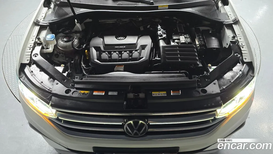 Volkswagen Tiguan — фото 3