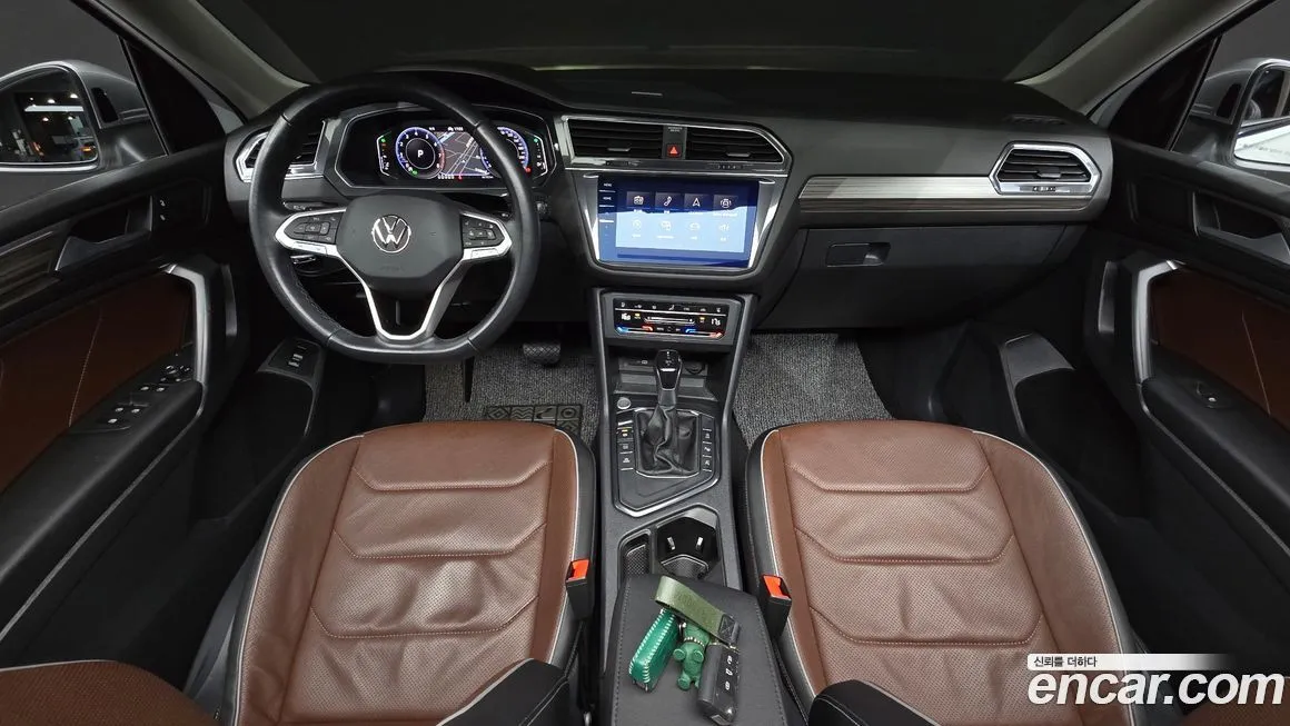 Volkswagen Tiguan — фото 4