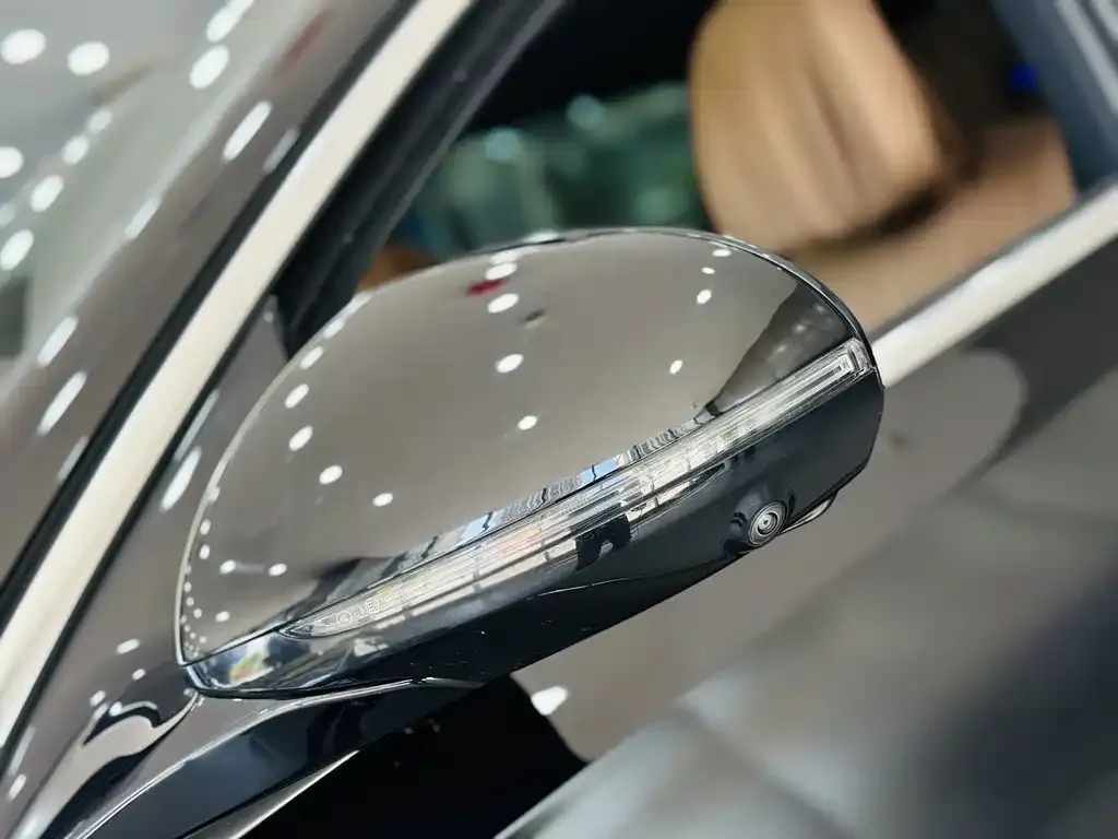Mercedes-Benz E-Class New Energy — фото 2