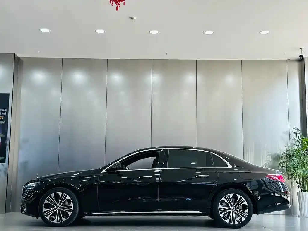 Mercedes-Benz E-Class New Energy — фото 3