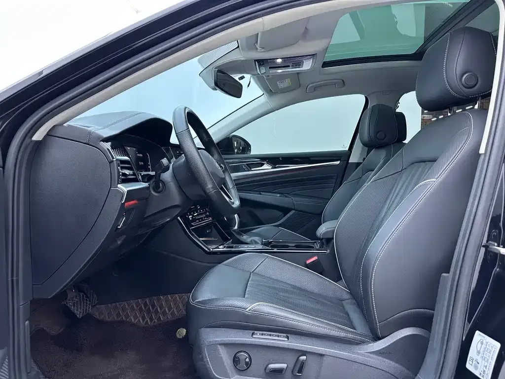 Volkswagen Passat — фото 5
