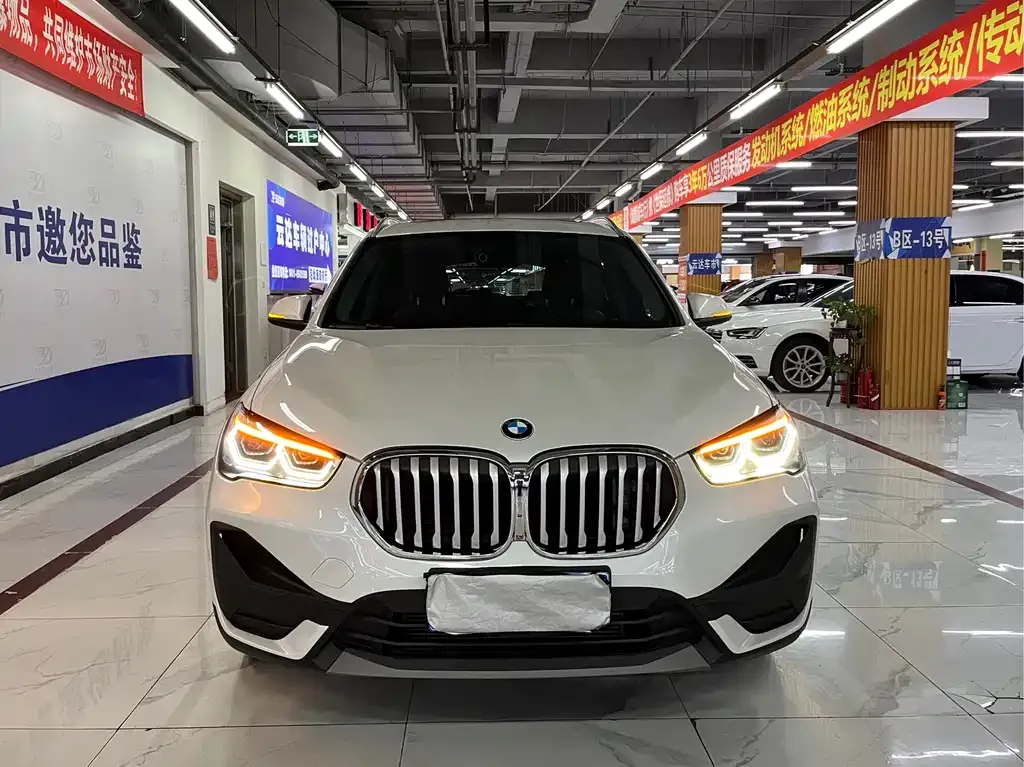 BMW X1 2021 из CN, фото 1