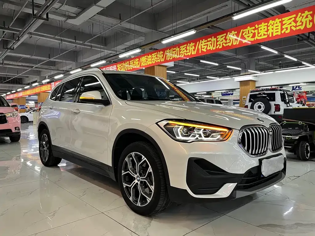 BMW X1 2021 из CN, фото 2