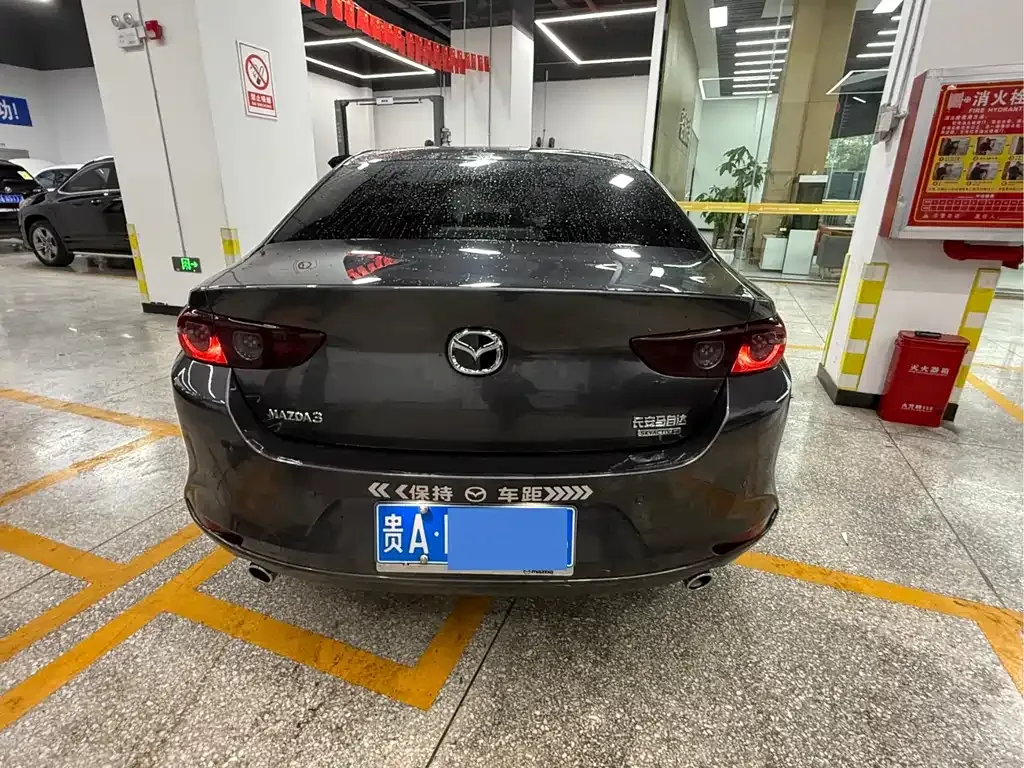 Mazda 3 Axela 2024 из CN, фото 4